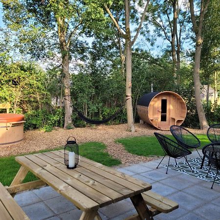 Retro Chic Wellness Met Hottub & Sauna Ewijk المظهر الخارجي الصورة