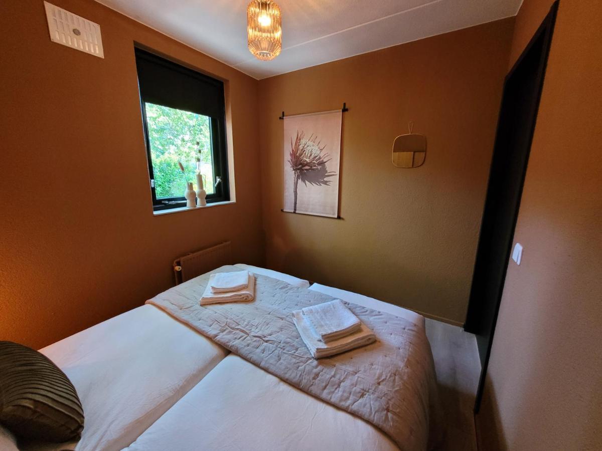 Retro Chic Wellness Met Hottub & Sauna Ewijk المظهر الخارجي الصورة