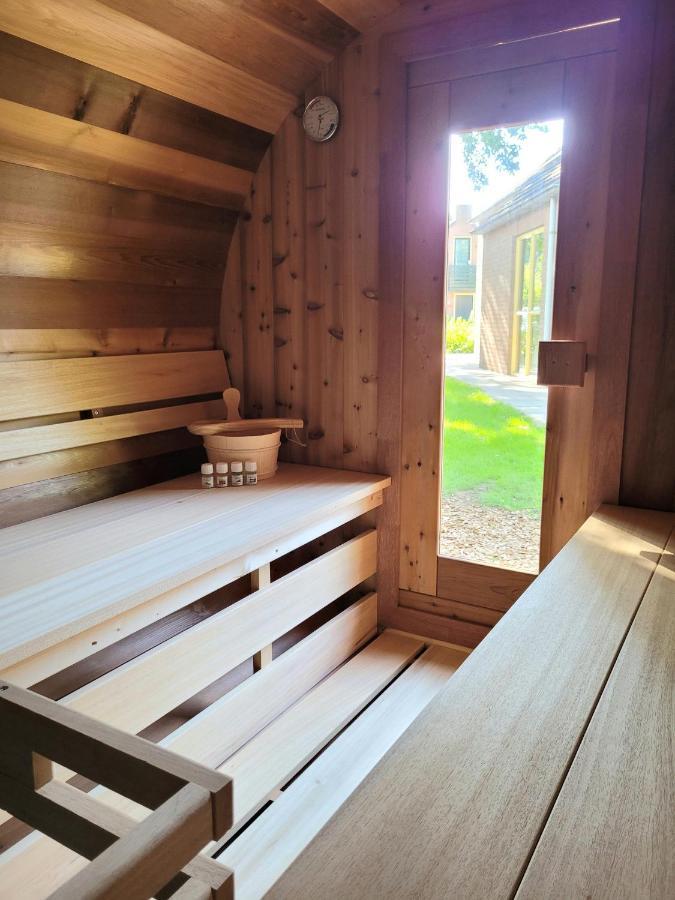 Retro Chic Wellness Met Hottub & Sauna Ewijk المظهر الخارجي الصورة