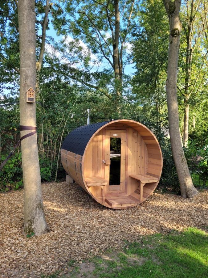 Retro Chic Wellness Met Hottub & Sauna Ewijk المظهر الخارجي الصورة